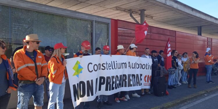 La CIG denuncia que Constellium «vulnera el derecho a la huelga» al contratar personal externo