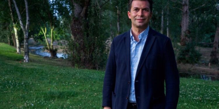 Gonzalo Caballero, propuesto por la asamblea del PSOE de Vigo como candidato a las europeas
