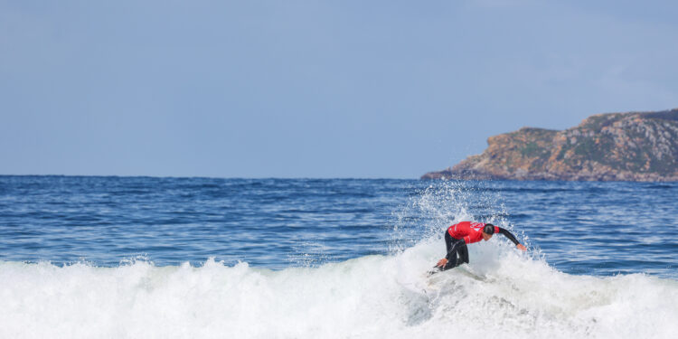 Nigrán acoge la competición Patos Surfing Kids