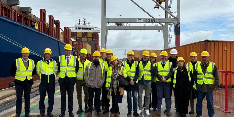 Puerto y Xunta viajan a Irlanda para reforzar las relaciones comerciales
