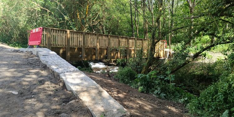Adega denuncia obras en el paseo del Lagares en plena época de cría de aves