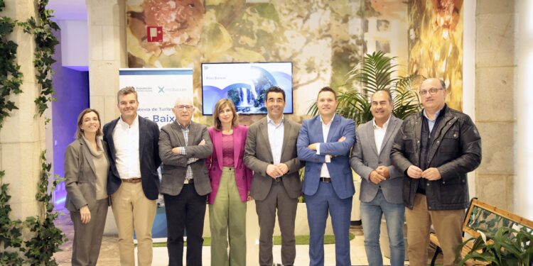 La Diputación pide ayuda para elaborar la Estrategia Turismo Rías Baixas