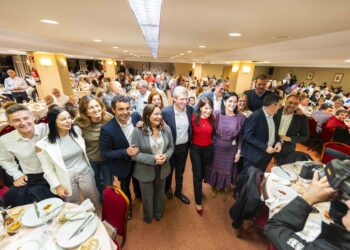 Rueda llama a «hacer fuerza» de cara a las europeas, para reclamar los fondos e infraestructuras «que Vigo merece»