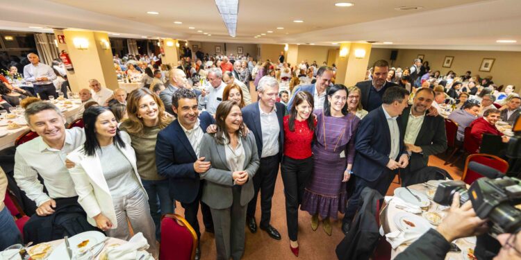 Rueda llama a «hacer fuerza» de cara a las europeas, para reclamar los fondos e infraestructuras «que Vigo merece»