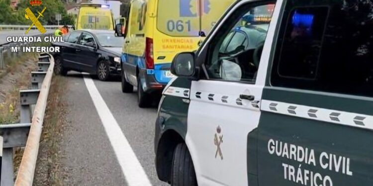 Imagen del vehículo implicado en Tui. / Foto: Guardia Civil