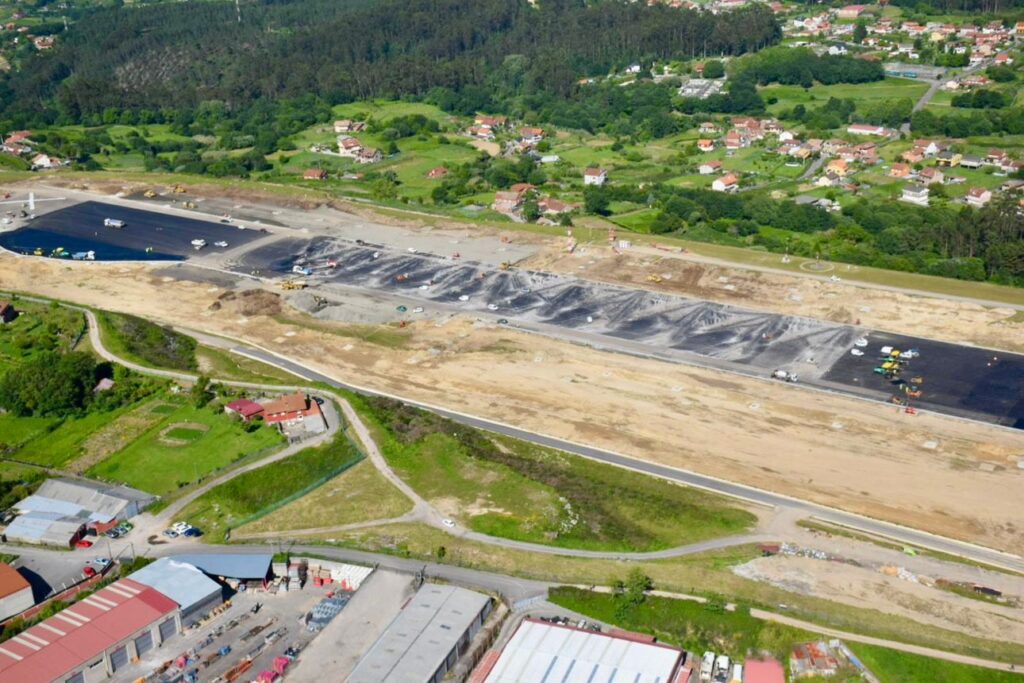La impresionante reparación del aeropuerto de Vigo: las obras de Peinador a vista de pájaro