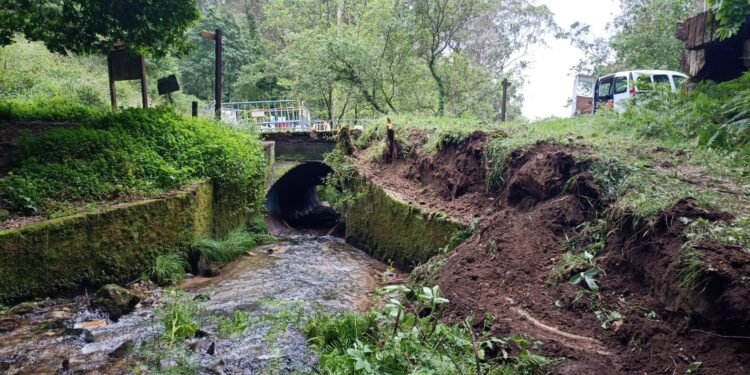 Comezan as obras de construcción da ponte sobre o río Cotarel