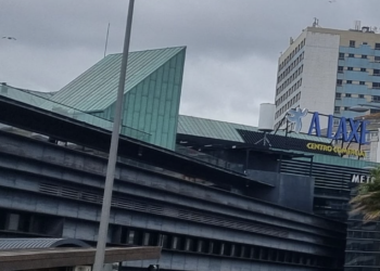 A Laxe celebra as Letras Galegas con obradoiros de lettering e música