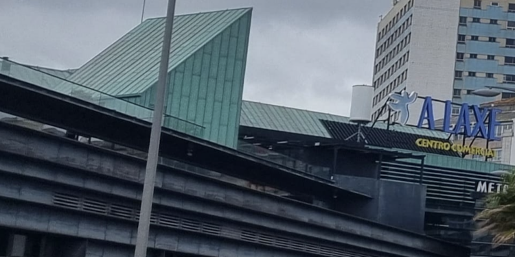 A Laxe celebra as Letras Galegas con obradoiros de lettering e música