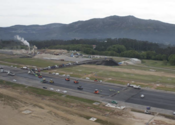 Las obras en el aeropuerto de Peinador avanzan según el calendario