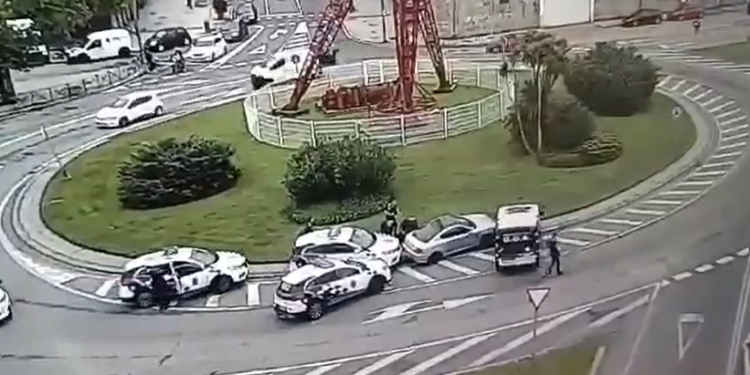 Así fue la detención del joven que escapó de la Policía Local tras una espectacular persecución por las calles de Vigo