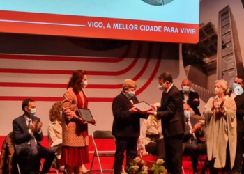 Tensi González, ante una madre con dos niños dormidos y sin desayunar: «Me cayó el alma a los pies»