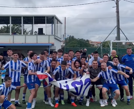 El CD Valladares logra un histórico ascenso a Tercera Federación y vuelve a pisar la categoría tras 36 años