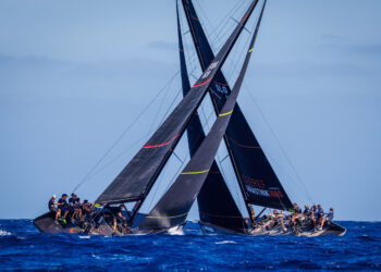 Baiona celebra el prestigioso circuito internacional de regatas 44CUP