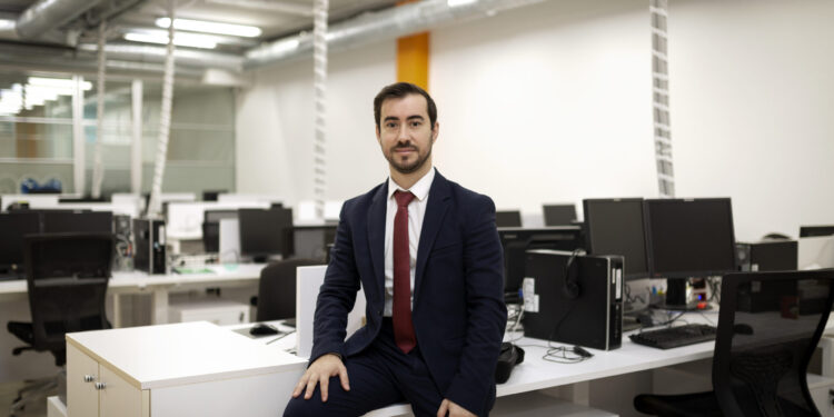 El software de la viguesa Sivsa permite implantar servicios de telemedicina en Panamá