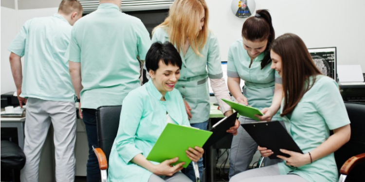 IFSES Educación: prepara tus oposiciones de enfermería