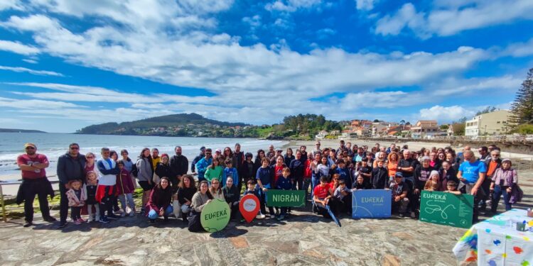 El inspector Leo Caldas revive en Nigrán «La playa de los ahogados» con la ayuda de 270 ´investigadores´
