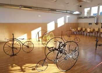 Sabarís propone un viaje a través de la historia de la bicicleta