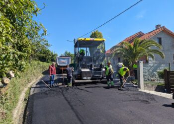 Rematan as obras de mellora dos camiños de Raposeiras en Achas, Aldeíña e o acceso Senande-Xesteira en Petán
