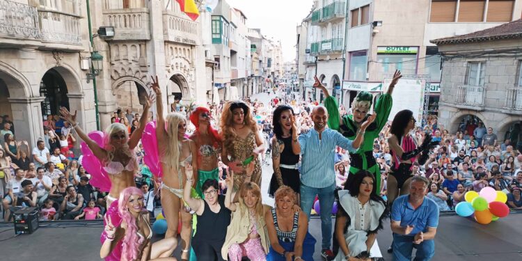 Abierto el plazo para el II Concurso Drag Queen do Porriño Orgulloso
