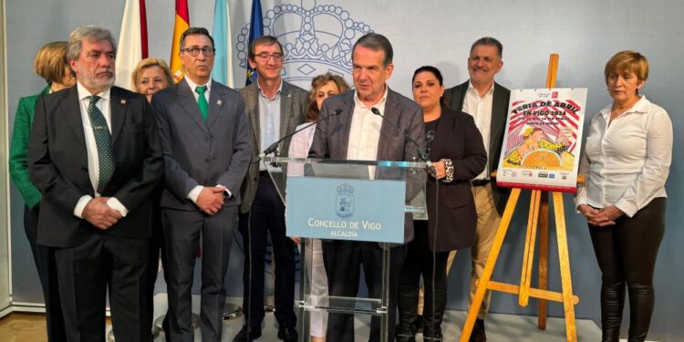 “Bullicio, alegría, olor a calamares fritos, sevillanas y rebujito”: la Feria de Abril convertirá el Berbés en un ´tablao´