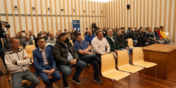 La sede viguesa de la Audiencia retoma este martes el juicio del MV Karar