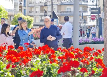 Ponteareas se engalana con 5.000 nuevas plantas para celebrar el Corpus Christi