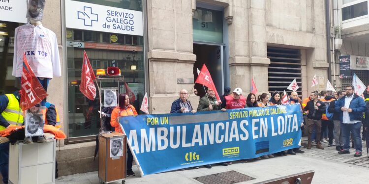 Trabajadores de Ambulancias do Atlántico reclaman el «rescate» del servicio