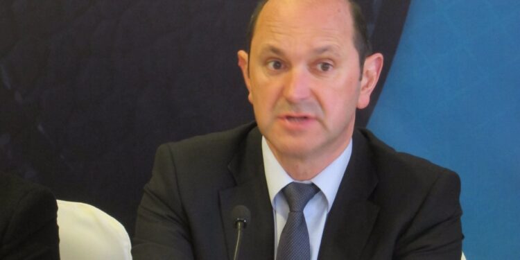Rafael Louzán será el nuevo presidente de Primera Federación de Fútbol