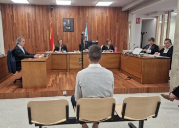 La justicia para Nacho se alarga: la Audiencia aplaza un mes el juicio por la paliza a un joven en Nigrán