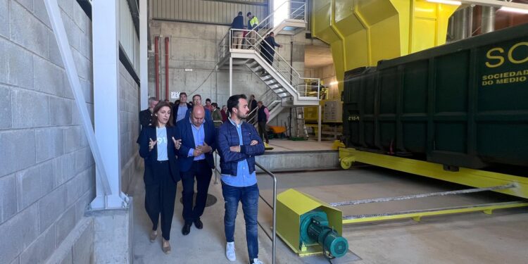 Cuatro municipios utilizan ya la planta de transferencia de residuos de Arbo