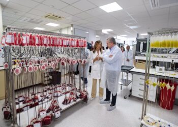 28/05/2024 El conselleiro de Sanidade, Antonio Gómez Caamaño, realiza una visita a la Axencia Galega de Sangue, Órganos e Tecidos (ADOS)..