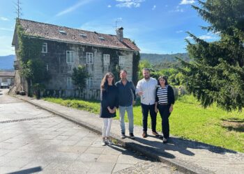 El Concello de Mondariz Balneario adquiere varios edificios en ruinas en el centro de la villa