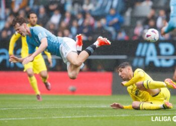Aspas se hace eterno y Balaídos ve la luz con la eficacia griega
