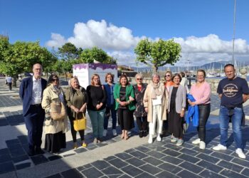 Llega a Baiona la muestra itinerante sobre trece mujeres de la emigración