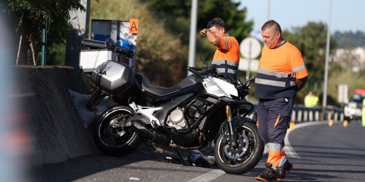 Muere un vecino de Vigo en un accidente de moto en la AP9