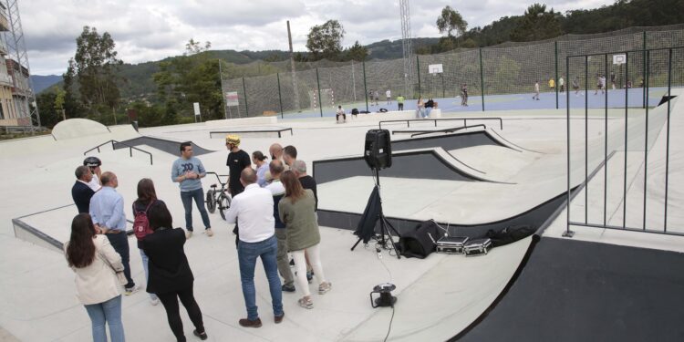 Mondariz estrena nueva infraestructura para disfrutar de los deportes urbanos