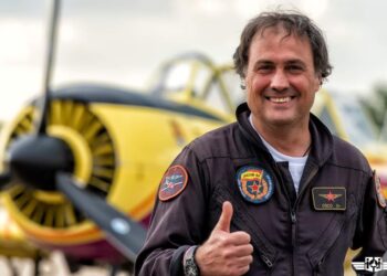 Muere un piloto vigués en una exhibición aérea en Portugal