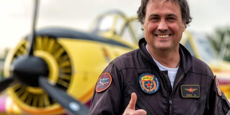 Muere un piloto vigués en una exhibición aérea en Portugal