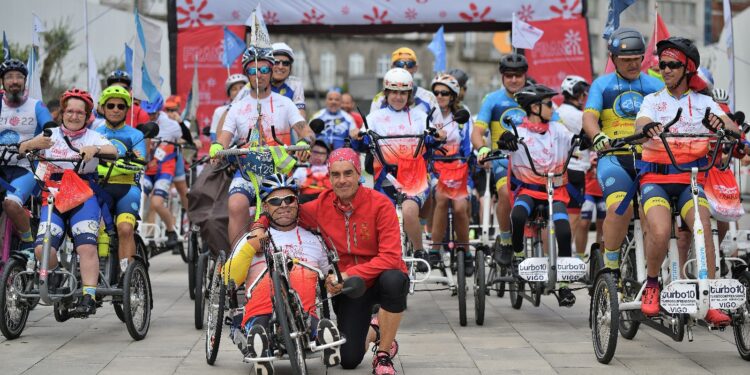 Con una dosis de «frangilina» se cierran 15 años de la marcha solidaria contra la leucemia