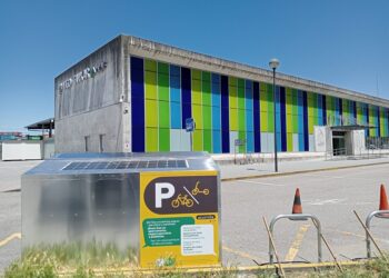La estación de Vigo-Guixar estrena un parking cubierto para bicis y patinetes