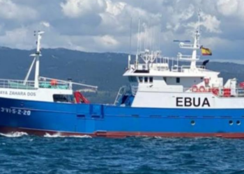 El barco vigués ‘Zahara Dos’ naufraga en aguas cercanas a las Fiyi
