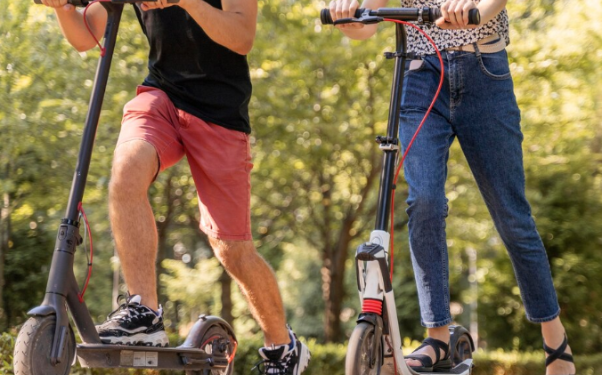 ¿Qué no hacer con un patinete eléctrico?