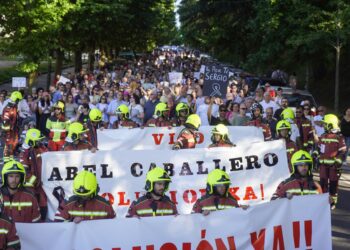 La plataforma Vigo sen Bombeiros sale a la calle: «Hemos pagado un precio muy caro»