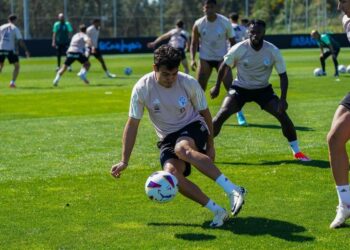 Ya es oficial: Hummel sustituye a Adidas en el Celta