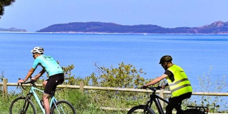 Ruta de tres horas para descubrir Vigo en bici (eléctrica)