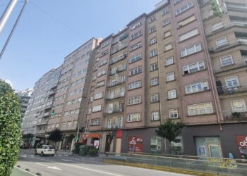 Así viven los vecinos de un ‘narcopiso okupa’: «El ascensor estaba ensangrentado»