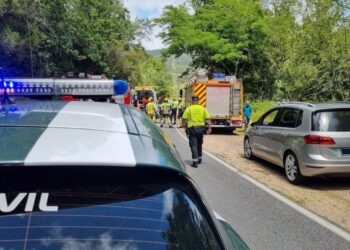Muere una joven viguesa en Oia al sufrir un accidente cuando viajaba con su madre y su hijo