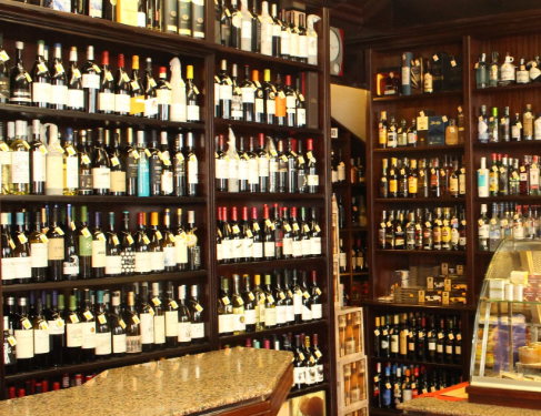 Una vinoteca centenaria de Vigo se alza con el prestigioso premio D.O. Ribeiro