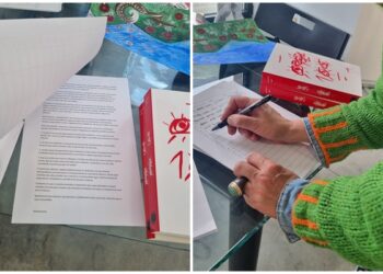 Ya es oficial: los vecinos llevan al Concello su petición de más plazas en el Casco Vello